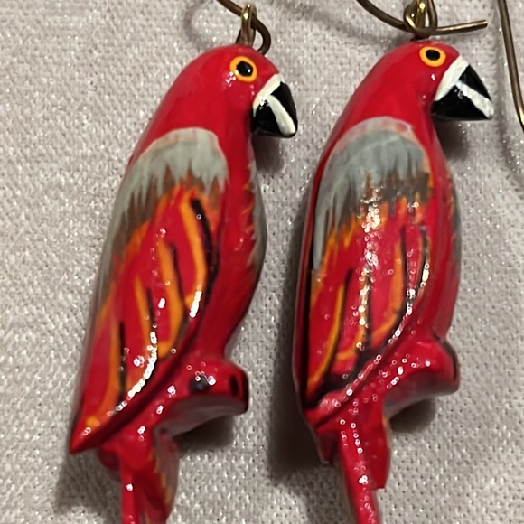 Red Parrot Hand PaintedcPierced Earrings - Picture 6 of 10
